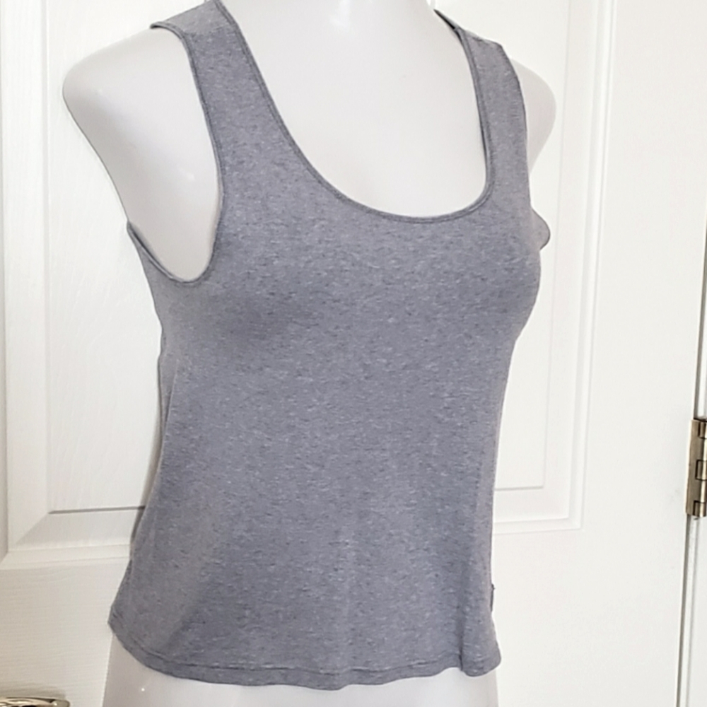Donna Karan Scoop Neck M